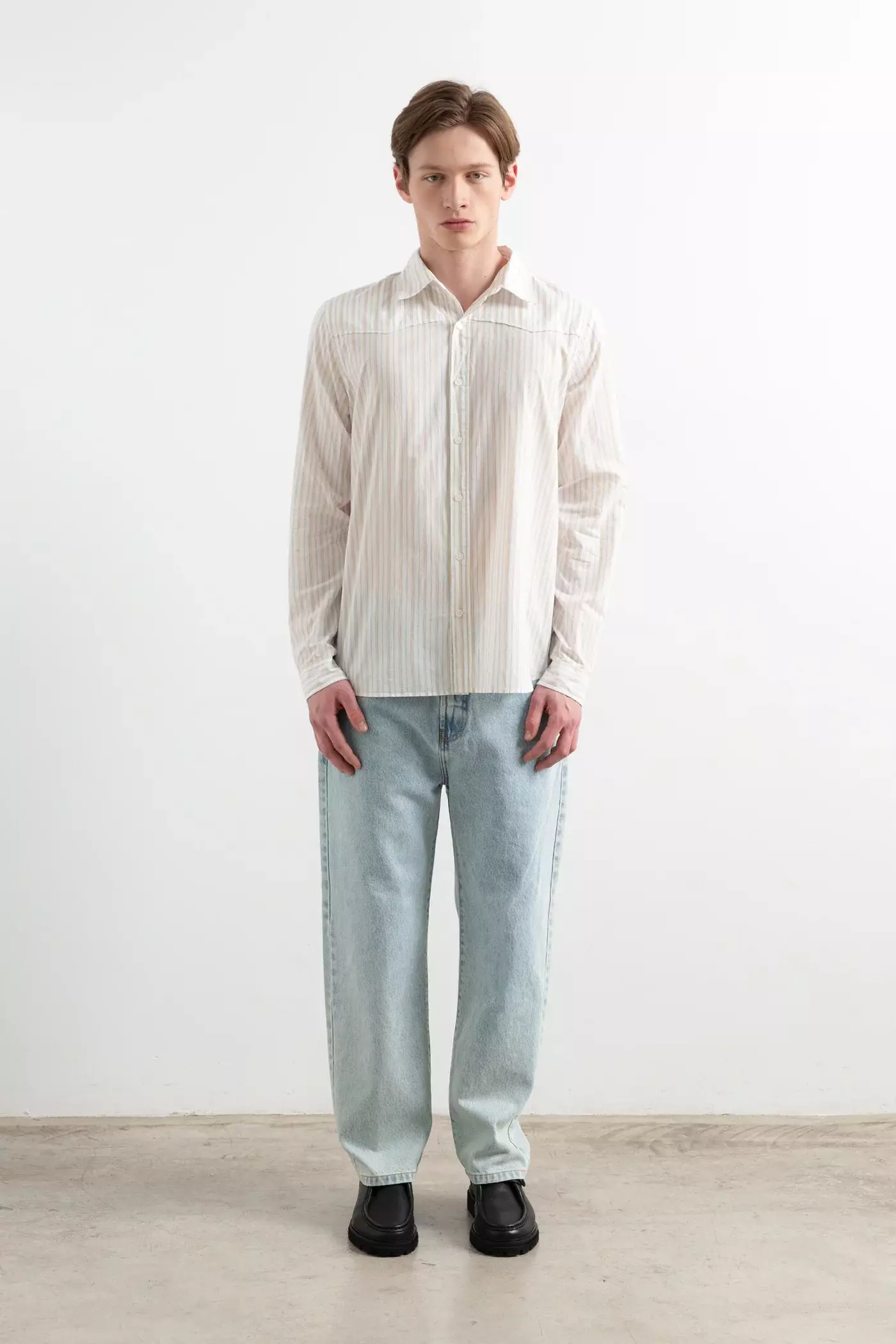 Edmmond Studios Plain Bleach Avail Pant Hose Herren blau